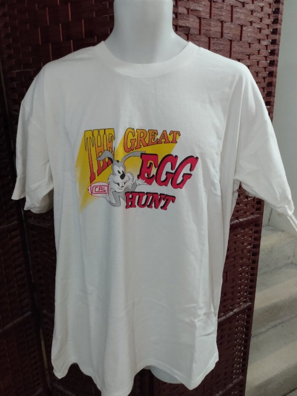 Vintage 90s The Great Egg Hunt T Shirt Single Stitch XL Rabbit Football Cartoon